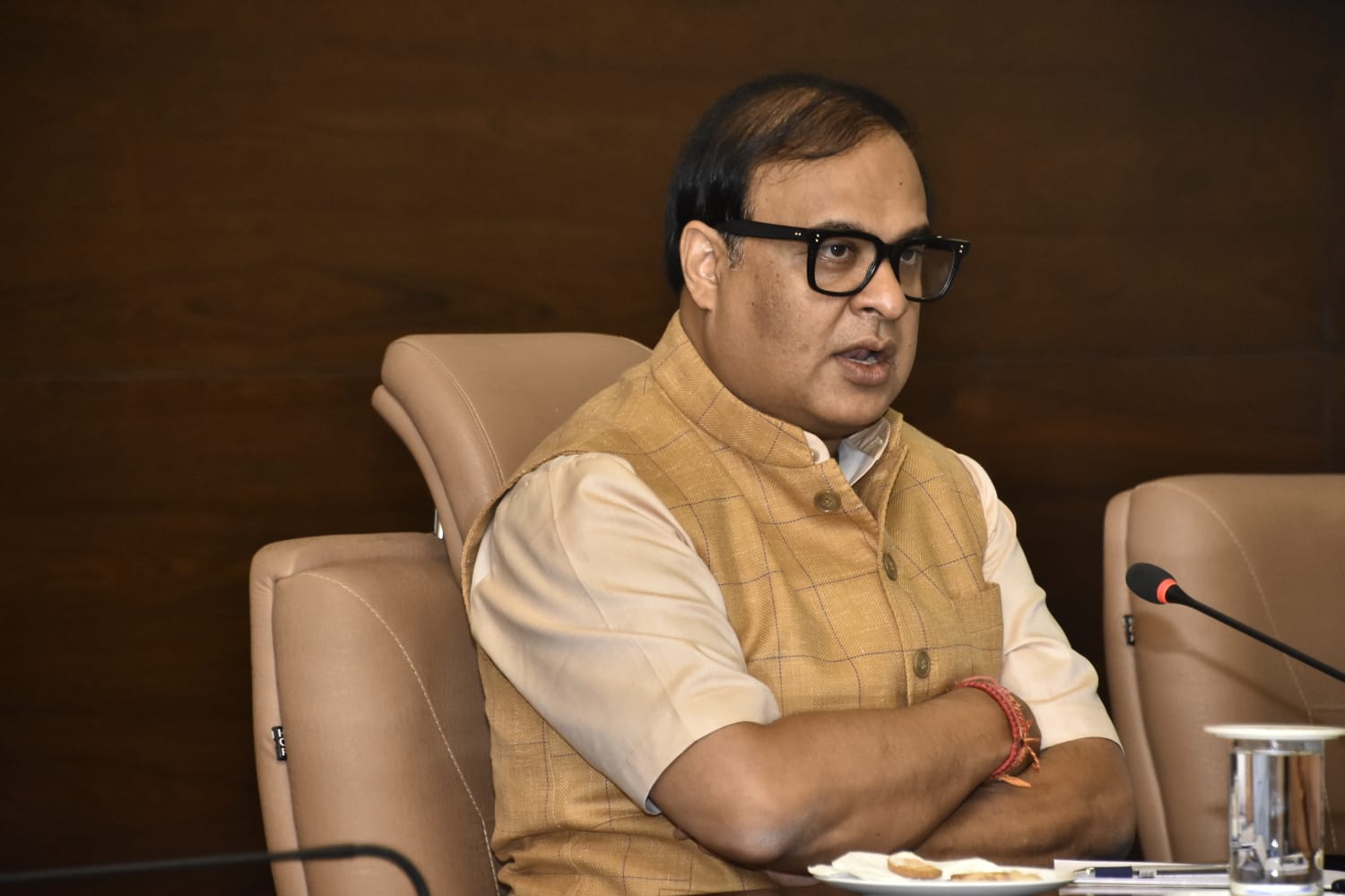 Assam CM Himanta Biswa Sarma Receives Committees Report, Plans Legislation to Ban Polygamy